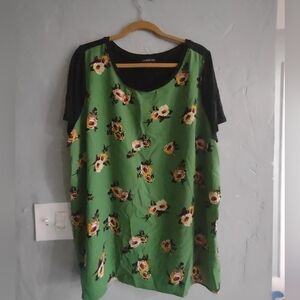 Lane Bryant Green 22/24  Relaxed Tunic with Black Details,25 Inch Of Armpit To A